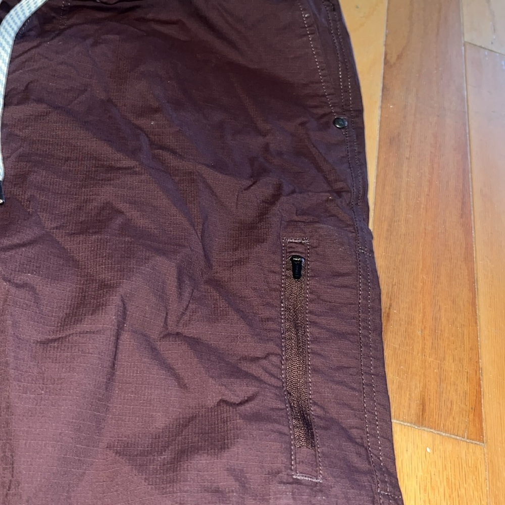 NWT Women’s Chestnut Colored Large Ripstop Pants but with a Discrepancy in pics - Picture 6 of 6